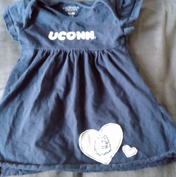 Uconn dress - Picture 1 of 4